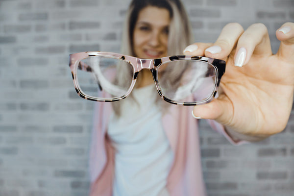 The Complete Guide To Buying Prescription Lenses Online